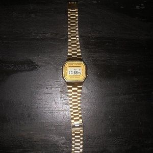 Old Fashion Casio Watch